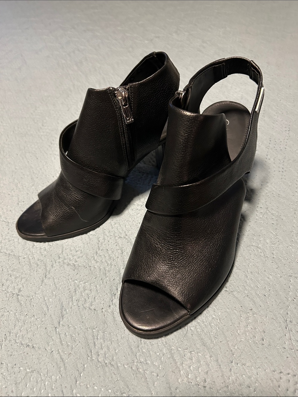Calvin Klein Black Open-Toe Slingback Leather Mules
